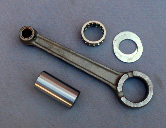 Шатун у зборі мотоцикл Іж Планета Мукачево