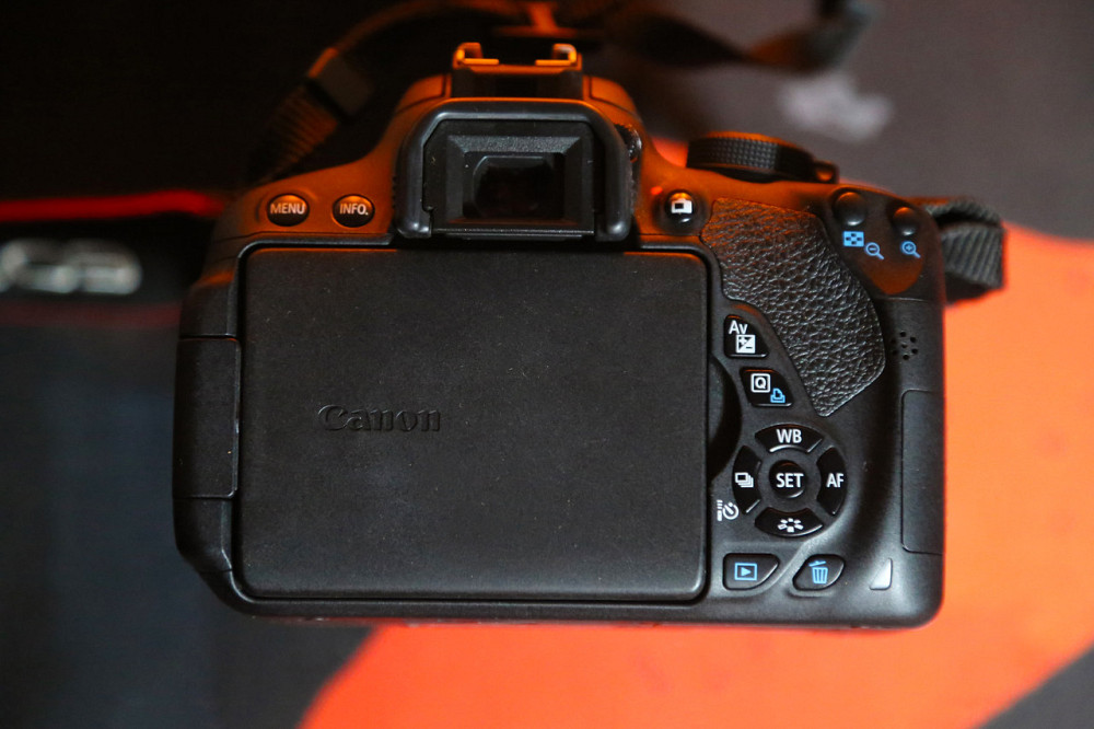 Профессиональный фотоаппарат Canon EOS 700D Зеркалка. Полный комплект. Харьков - изображение 6