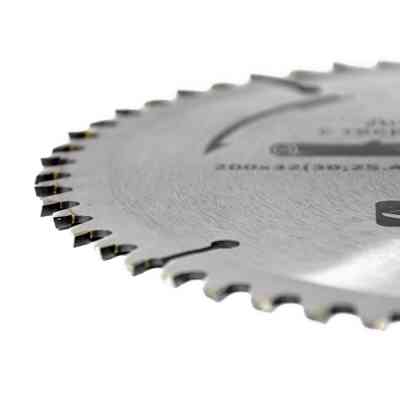 Диск пильный Grad по дереву с твердосплавными напайками Ø200×32(30;25.4)×60Т, 7000об/мин (1958275) Винница