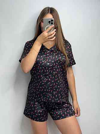 Женская пижама сатиновая Черный с тюльпаном M-L Харьков