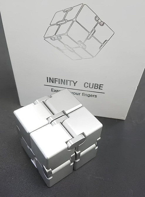 Бесконечный кубик RESTEQ, антистресс Infinity Cube 38 мм. Игрушка-антистресс из алюминиевого сплава Киев - изображение 2