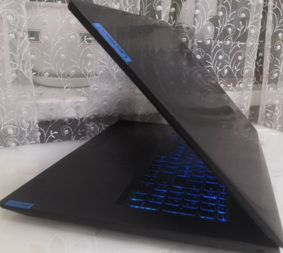 Ноутбук: Lenovo Gaming 17.3