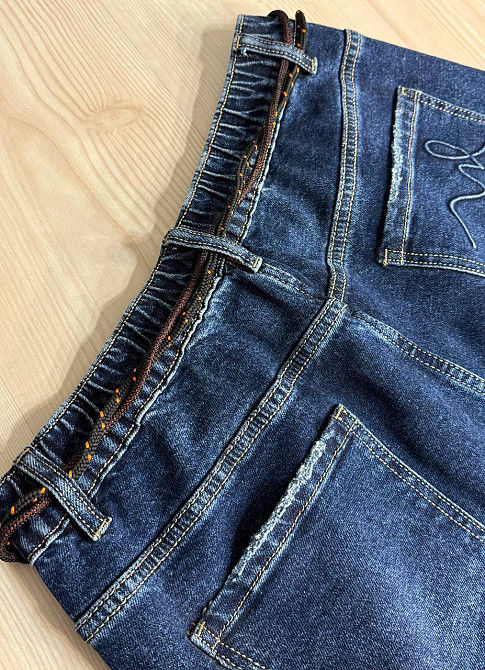 Джинси жіночі Ladyn 845 MOM skater талія на резинці батал великі розміри сині, синій, З2, 32, 90 см, 118 см Київ - фото 12