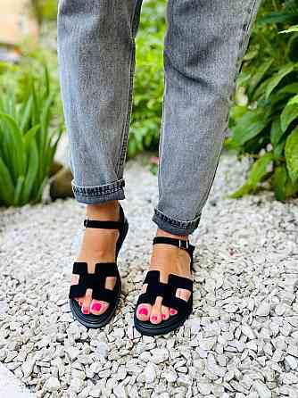 Mermaid Босоніжки жіночі чорні Mermaid 514 літні з натуральної замші / Зручне замшеве взуття на Коломыя