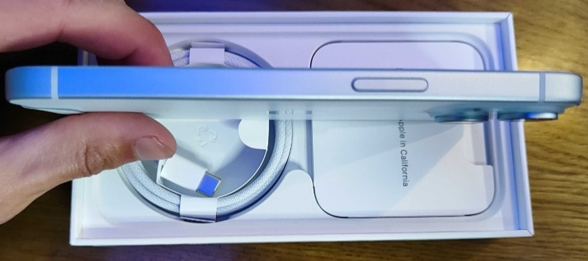 Айфон: iPhone 15 Blue 128Gb. Київ - фото 4