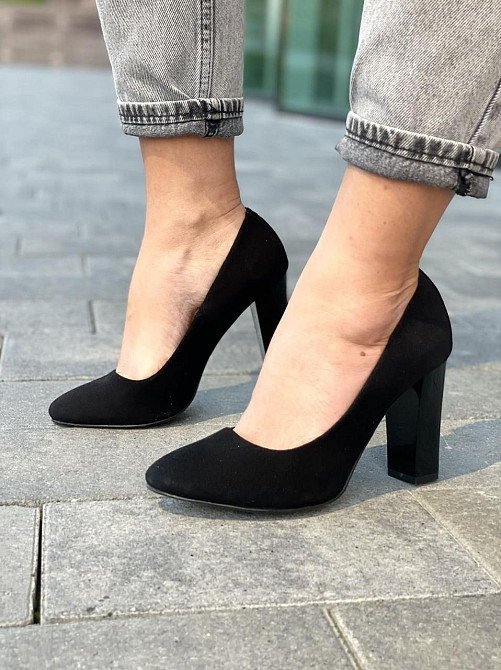 Туфлі жіночі D and V чорні замша натуральна висота каблука 9 см (2247) Коломия - фото 5