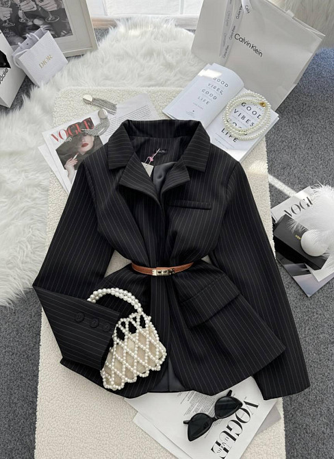 Женский классический пиджак свободного кроя в полоску костюмка Черный, 46/48 Одесса - изображение 4