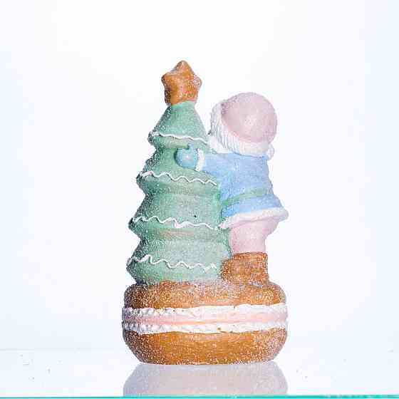 Yiwu Новорічна декоративна фігурка з підсвіткою 11.5×9×20 см Новорічний декор Санта-Клаус з яли Коломия