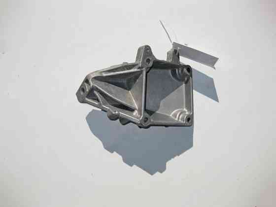 Mercedes-Benz  A2782234804 Кронштейн опори двигуна правий М278 V8 4.6 л ML W166 GL X166 Одесса