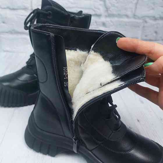 Детские зимние черные ботинки  для девочек с тракторной подошвой и шнуровкой  32,34,37 Николаев