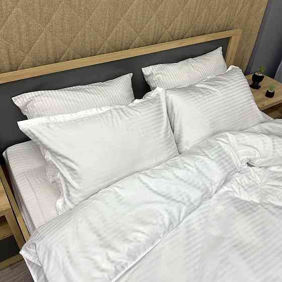 Комплект постельного белья Страйп-сатин Двуспальный 180х220 с простыней на резинке Белый (88-086) Киев