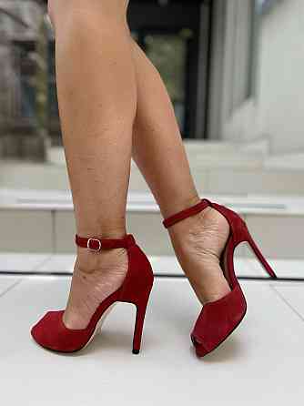 Nivelle Босоніжки жіночі NIVELLE 1794/10503-10512 червоні (літо, замша натуральна) (3674) 36-39 Коломия