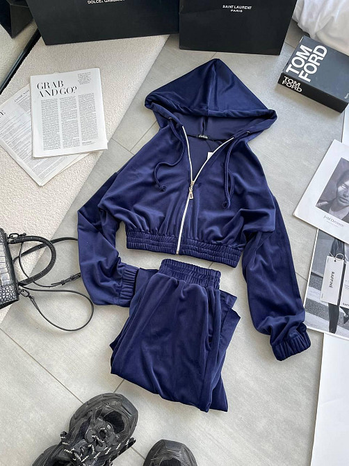 Женский прогулочный оверсайз костюм двойка: кофта и штаны турецкий велюр. Темно-синий Одесса - изображение 9