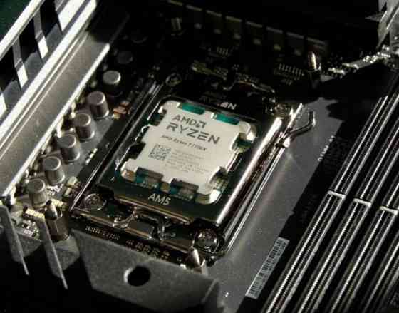 Процесор AMD Ryzen 7 7700X (4.5GHz 32MB 105W AM5) Box (100-100000591WOF) ( Для настільного ПК ) Харьков