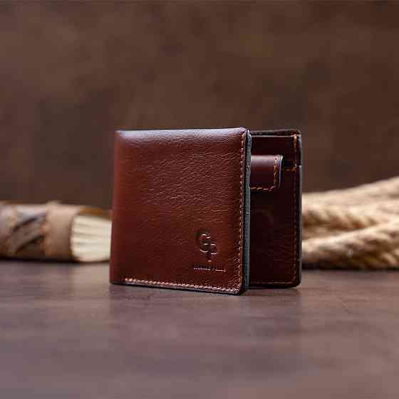 Горизонтальное портмоне в гладкой коже на магнитах (GRANDE PELLE) Киев