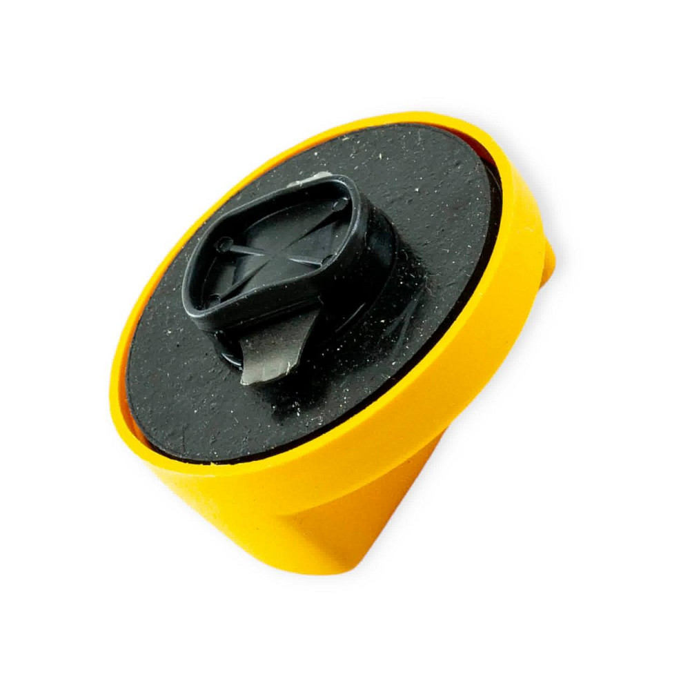 Крышка горловины 2108-2115 пластик желтая маслозаливной Мукачево - изображение 1