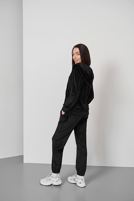 Женский велюровий костюм на змейке с капюшоном Черный S Харьков - изображение 7