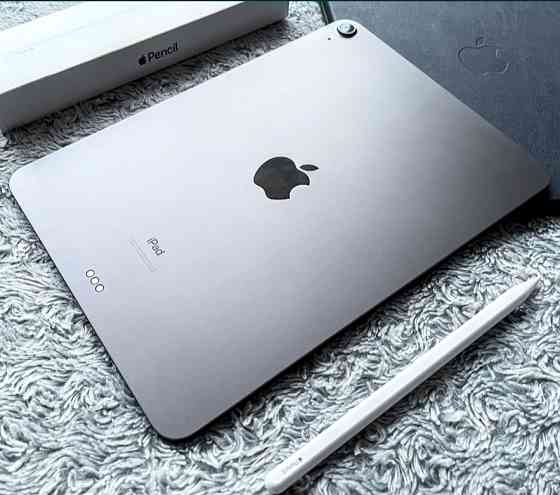 Планшет Apple iPad 4 64Gb Wi-Fi .Отличное состояние! Киев