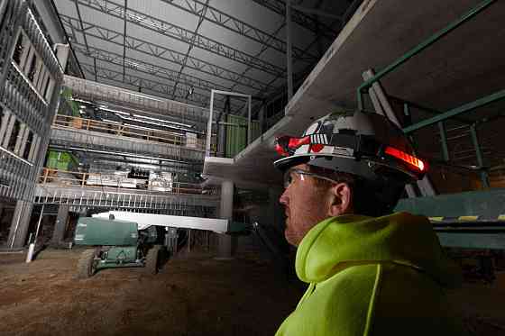 Фонарь светодиодный аккумуляторный MILWAUKEE для крепления на каску, L4 HL-VIS-301 Одесса