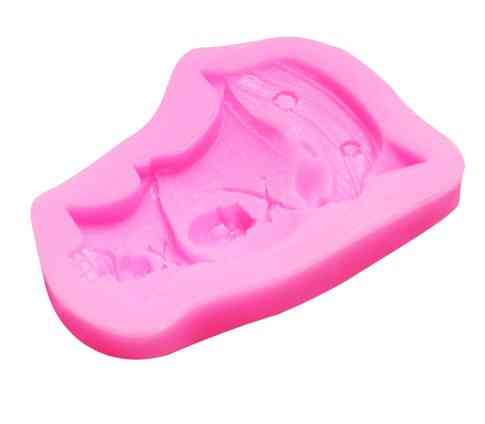 Молд кондитерский Корабль пиратский 80 на 58 мм розовый Киев