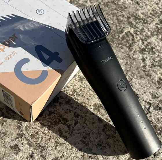 Машинка для стрижки Xiaomi ShowSee C4-BK - аккумуляторная, тихая, водос. Киев
