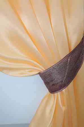 Кухонные шторы VR-Textil № 073к с ламбрекеном и подхватами персиковый с серо-пудровым 270х170 см (52-0204) Киев