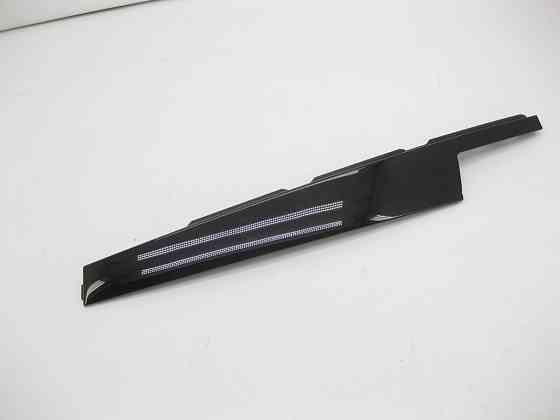 VAG  4M0837902 Вертикальна накладка на передніх правих дверях ззаду Одеса