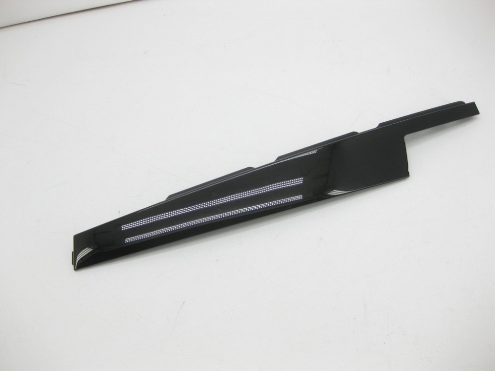 VAG  4M0837902 Вертикальна накладка на передніх правих дверях ззаду Одеса - фото 3