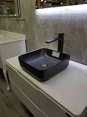 Змішувач для раковини високий Imprese Grafiky ZMK041807011, чорний Київ