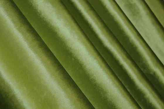 Комплект готових штор VR-Textil Оксамит № 902ш Салатовий 100х280 см 2 шт (31-806) Київ
