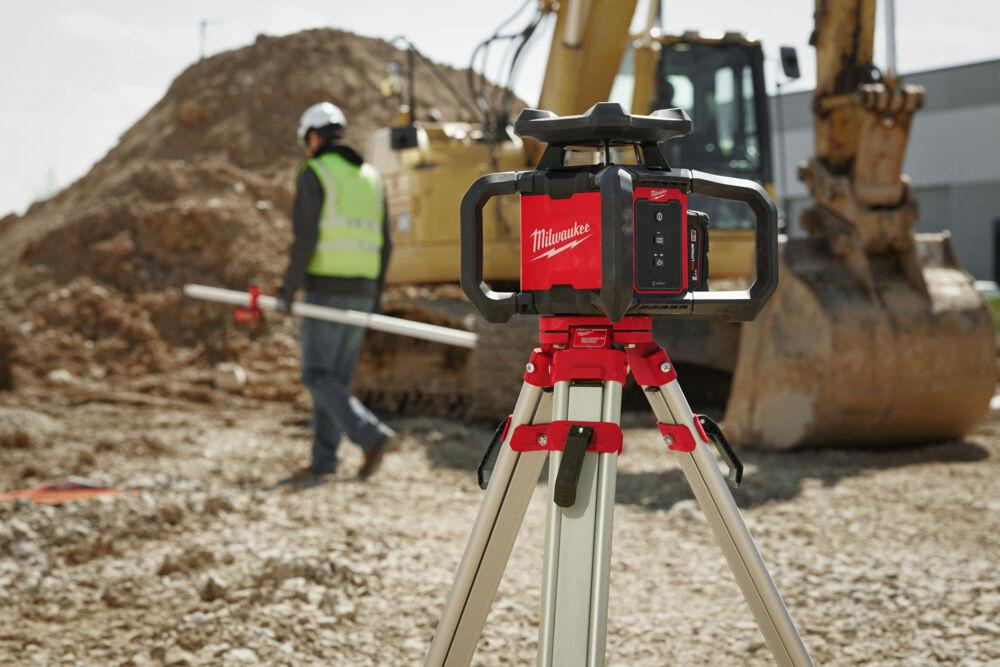 Уровень лазерный ротационный аккумуляторный MILWAUKEE M18 RLOH600-201C 600м Одесса - изображение 4