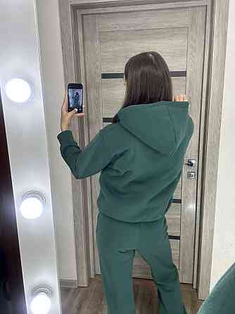 Женский утепленный костюм двойка: кофта и штаны трехнитка на флисе + мех Зелёный, 50/52 Одесса