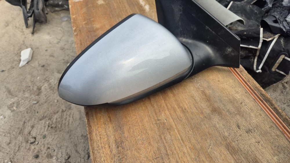 Правое зеркало заднего вида Хюндай Элантра 16-21 Киев - изображение 1