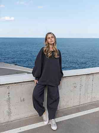 Женский оверсайз костюм: объемная кофта с трендовыми брюками бананами турецкий дабл фейс 100% хлопок Графит Одесса