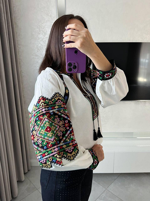 Женская современная вышиванка с завязками и кисточками 80% хлопок, 20% полиэстер 48 Одесса - изображение 7