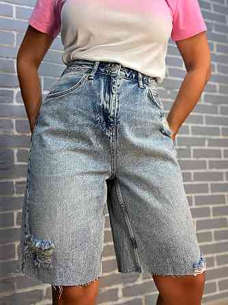 Шорти жіночі джинсові Women Denim 2038-977 бермуди рвані довжина до колін блакитні, блакитний, 34 Одеса