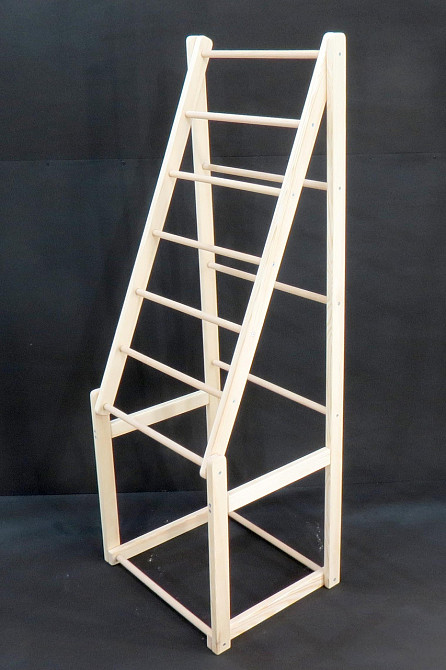 Стойка-вешалка напольная 