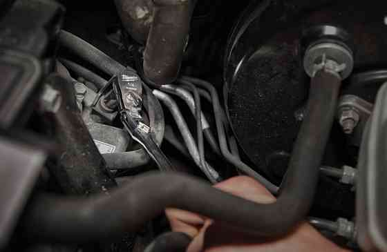 Тріскачка шарнирна для головок 1/4 дюйма, MILWAUKEE, 140мм Одеса