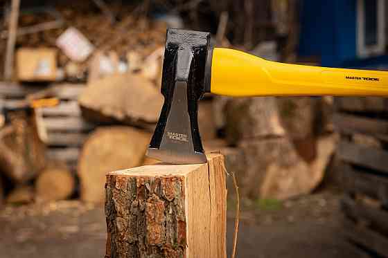 Топор-колун MASTERTOOL 2000 г HRC50 фибергласовая ручка 810 мм 05-0909 Ровно