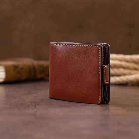 Портмоне горизонтальное Amico на магните на два отделения GRANDE PELLE 11322 Коньячное Киев