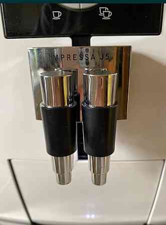 Кофемашина Jura Impressa J5 Швейцария Киев