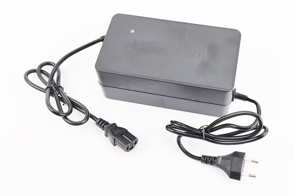 Зарядний пристрій 60V 58AH (6.5A) Cargo16 МАХ Київ - фото 1