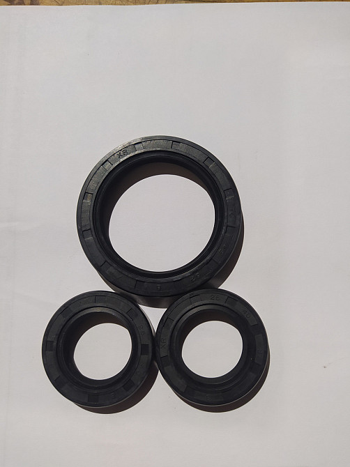 Сальники редуктора фрези мотоблок 178/186F (6/9Hp) (25*40*8 - 2 шт. + 45*62*8) Мукачево - фото 1