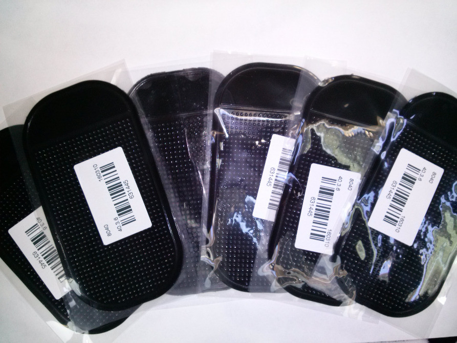 Коврик антискользящий на панель машины Киев - изображение 1