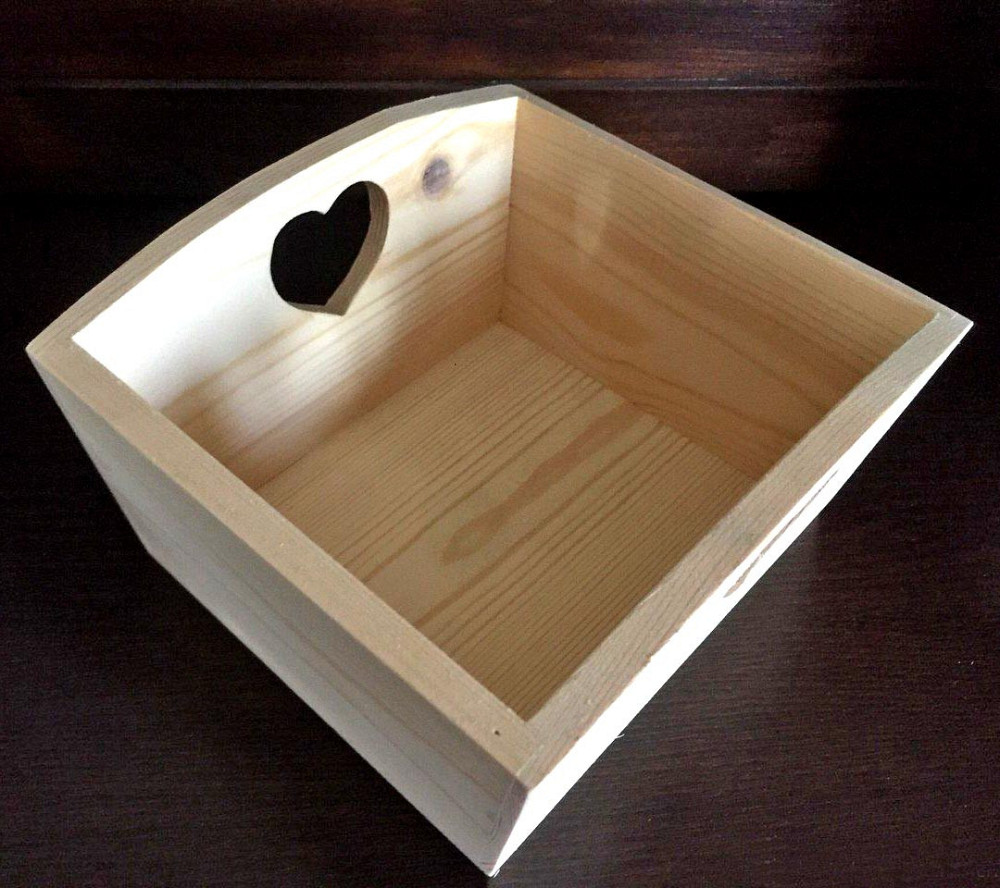 Конфетница 