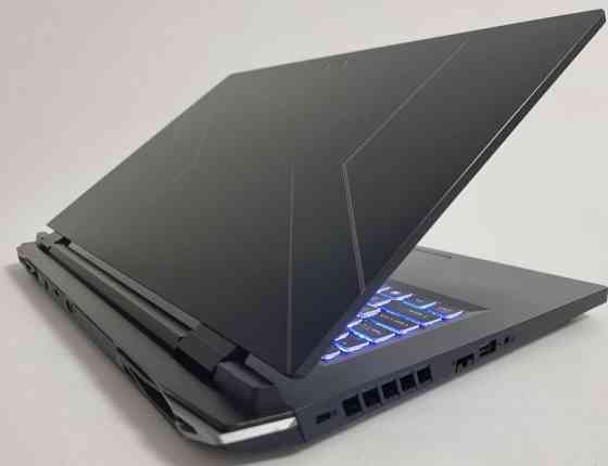 Ноутбук: ASER Nitro 17 R7 6800H/RTX 3060/RAM 16Gb/ SSD 512Gb/144Hz Київ
