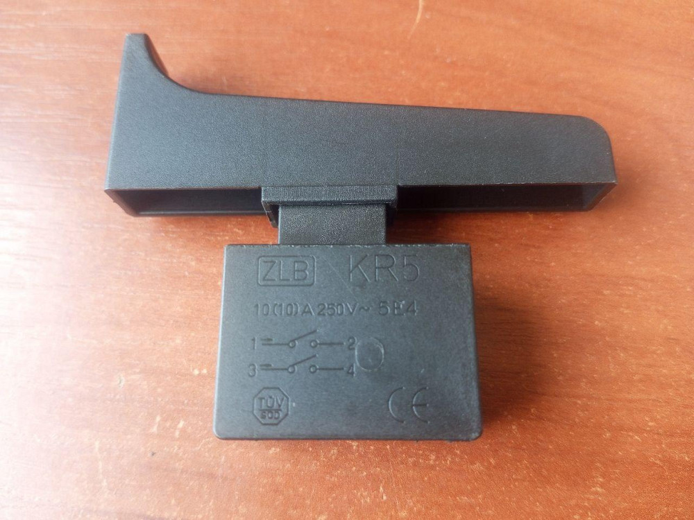 Кнопка болгарки фиолент 230 без фикс аналог 5070162И Полтава - изображение 1