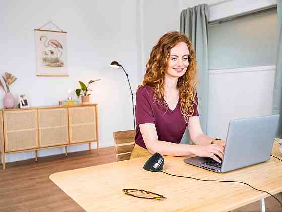 Вертикальная мышь Trust Bayo эргономичная проводная 6 кнопок, 800–4200 DPI, USB 1,5 м, для ноутбука ПК черная Киев