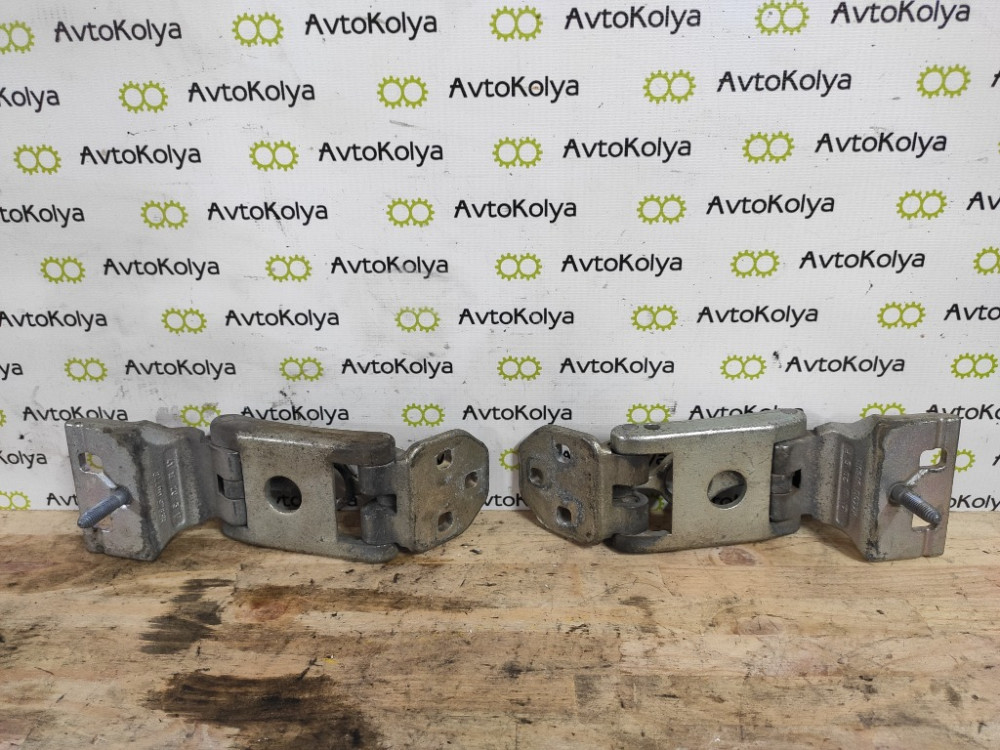 Петля задніх дверей 270° Renault Master III 2010-2019 (844009783R) Ковель - изображение 1