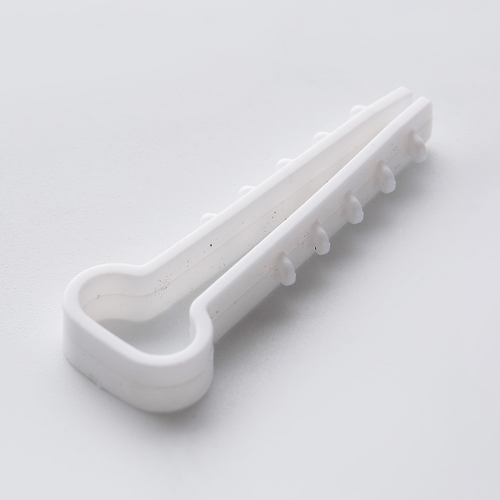 Дюбель-ялинка 6*3мм для плоского кабелю білий 100шт/уп APRO Житомир